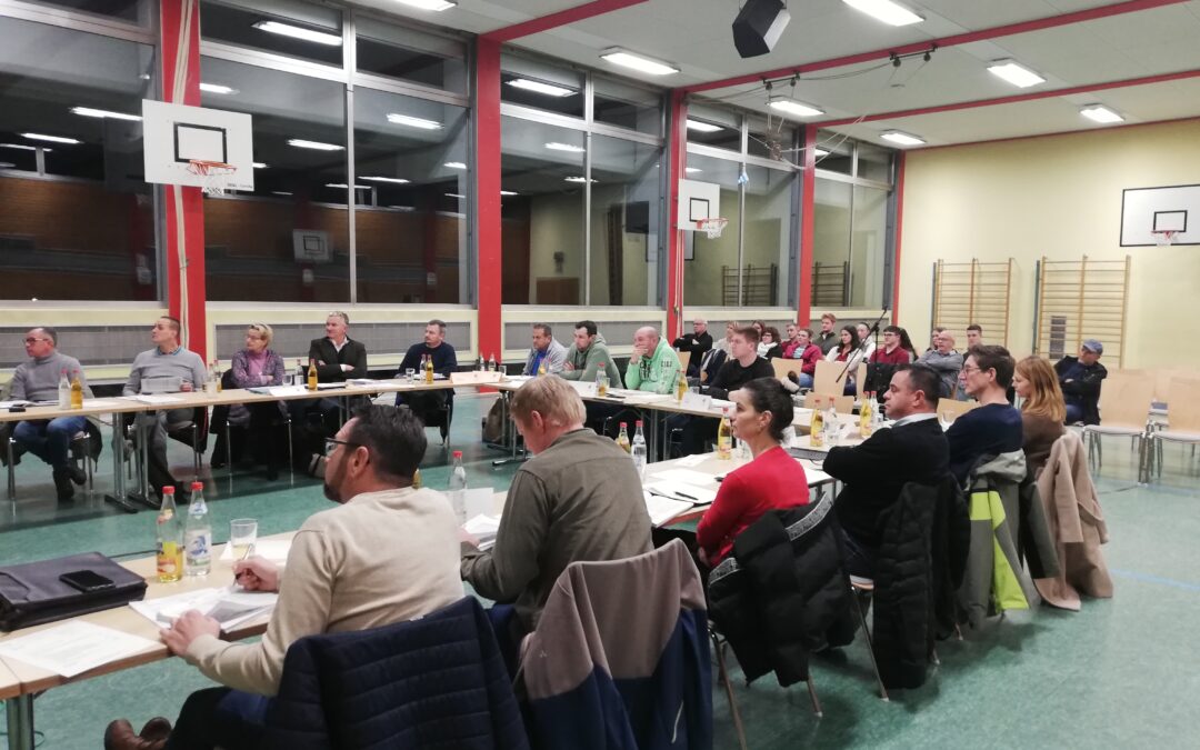 Der Gemeinderat traf sich dieses Mal zur Beratung in der Waidbachhalle in Irslingen.